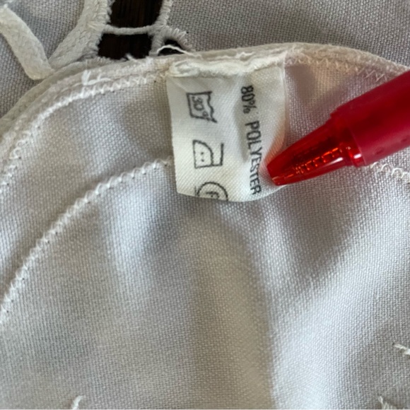 NWOT Table Cloth/Runner - Picture 4 of 7